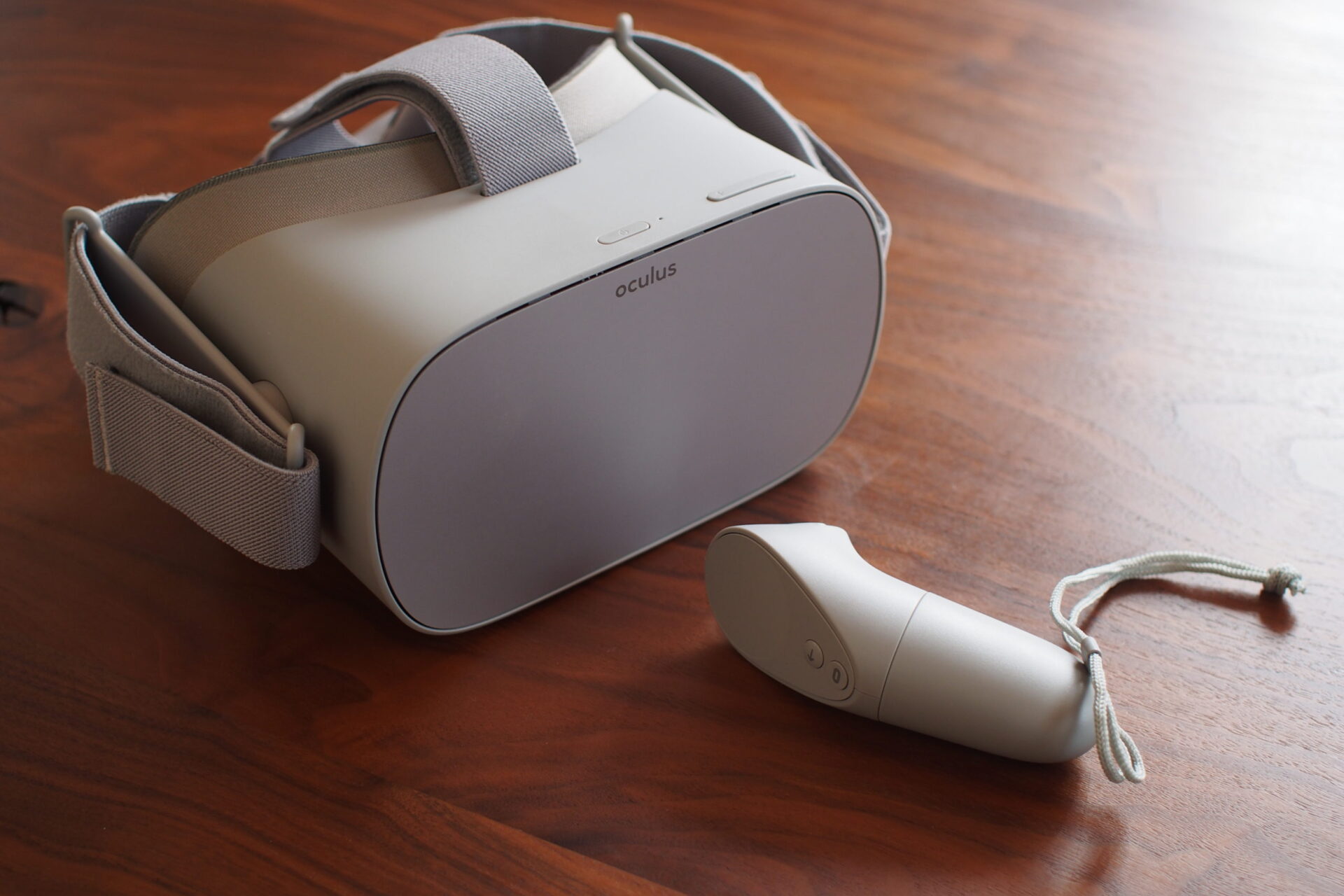 Oculus Go (1回しか使ってません) 【公式ショッピングサイト】