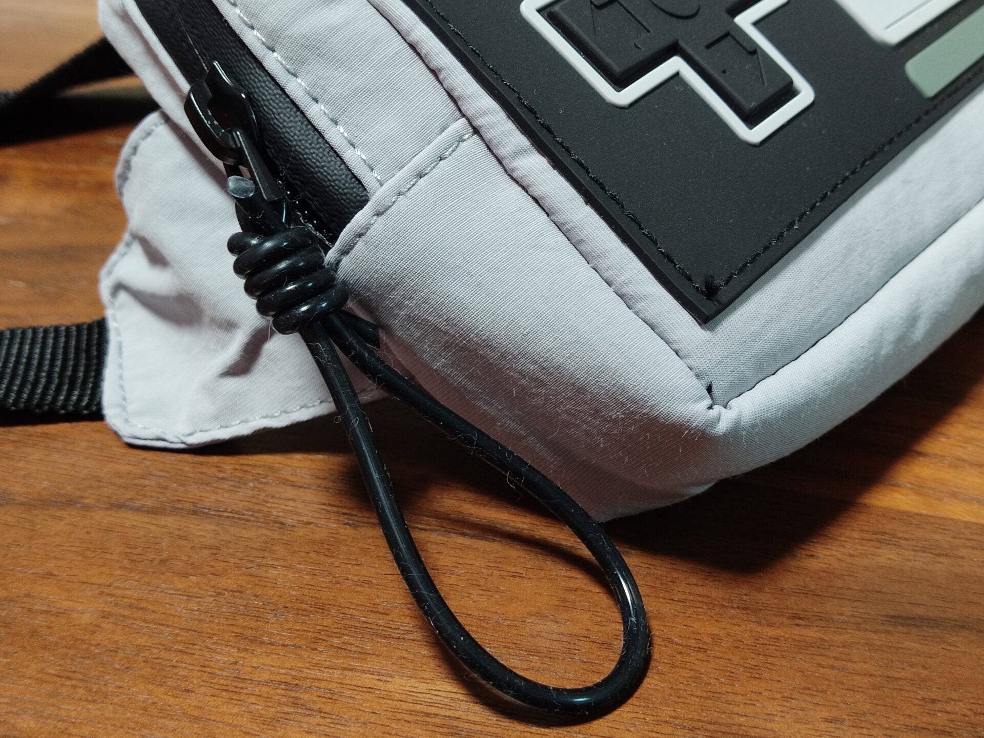 Zaraのゲームボーイ型ポーチが可愛すぎて音速でポチった yoshives