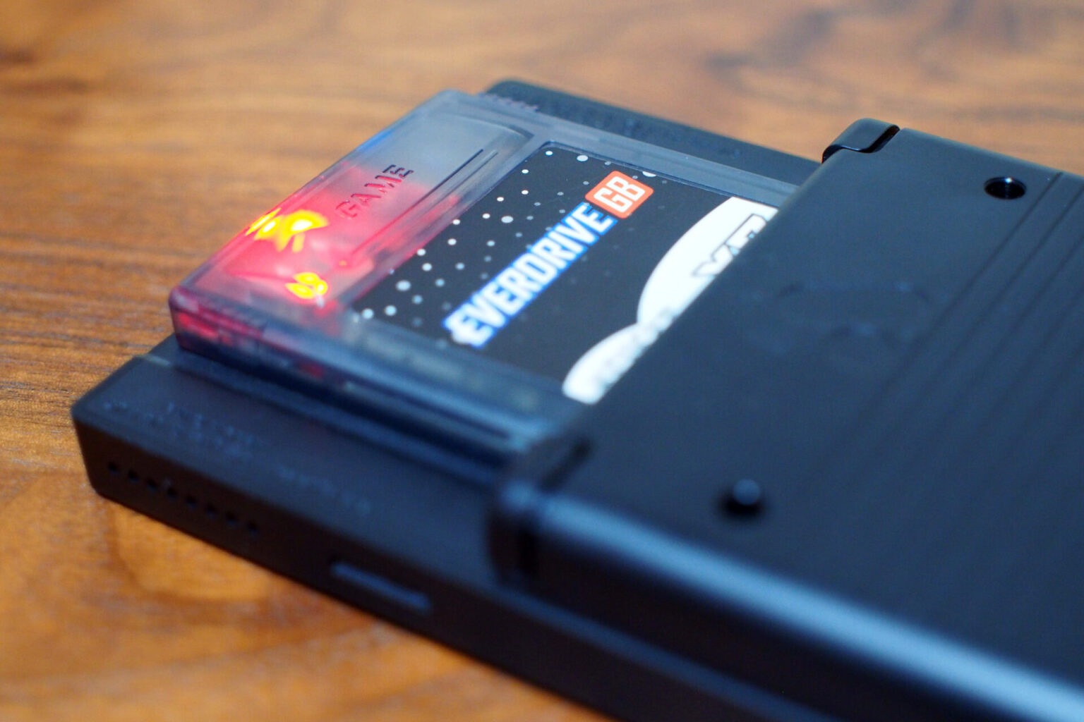 【レビュー】Analogue Pocket で遊べる究極のゲームボーイ用フラッシュカートリッジ『EVERDRIVE GB X7』 yoshives