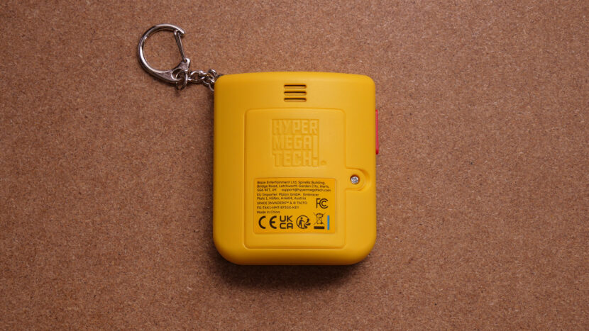 Supermicro Keychain Super Micro Keychain Gamer レビュー|公式のゲームが遊べるキーホルダー - yoshitendo